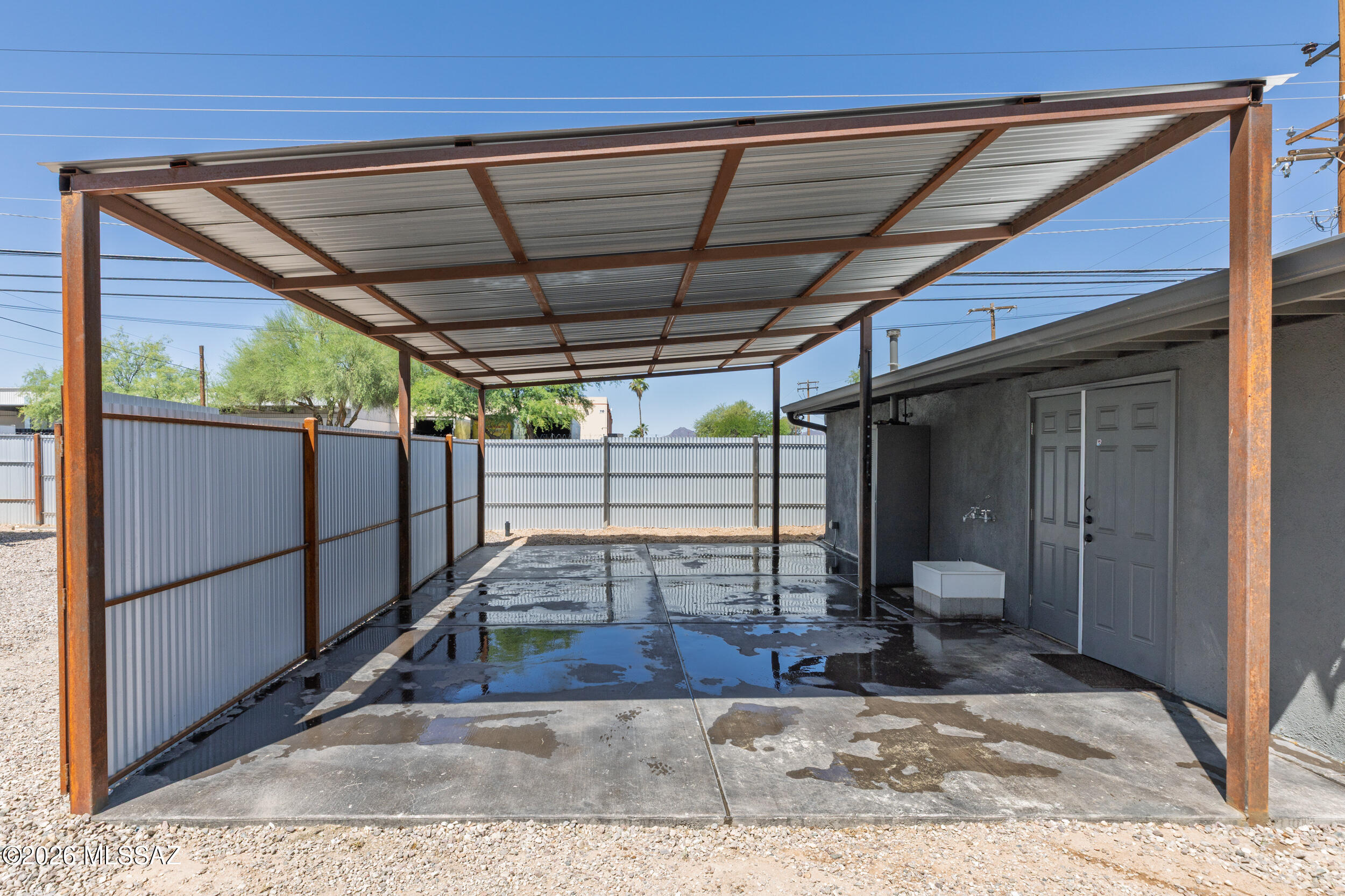 802 East Silverlake Road Tucson, AZ 85713 - Photo 16 of 46