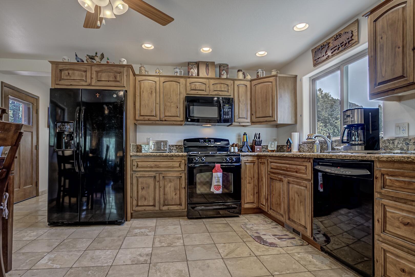 259 Buckskin Road Payson, AZ 85541 - Photo 14 of 38 IMG_ 7