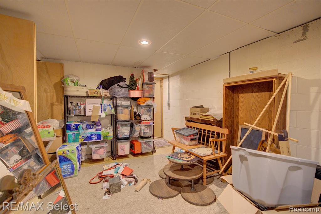 4602 Shattuck Road Saginaw, MI 48603 - Photo 16 of 49 Gallery Image 16
