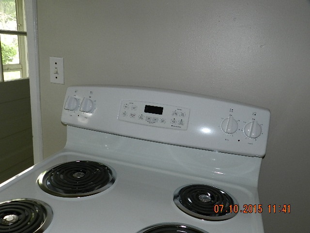 310 West 11th Street Rochester, IN 46975 - Photo 7 of 12