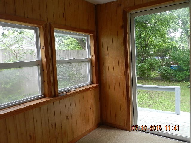 310 West 11th Street Rochester, IN 46975 - Photo 8 of 12