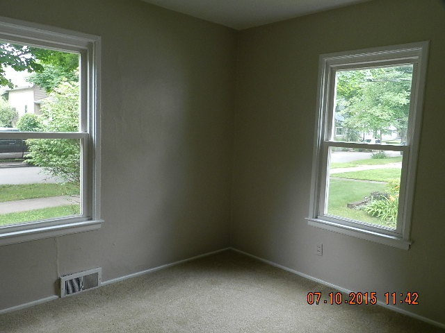 310 West 11th Street Rochester, IN 46975 - Photo 10 of 12