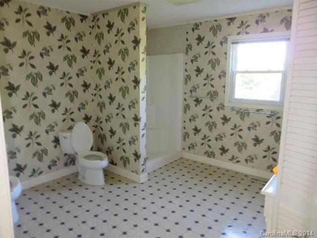 4377 East Maiden Road Maiden, NC 28650 - Photo 12 of 17 Gallery Image 12