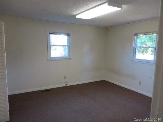 4377 East Maiden Road Maiden, NC 28650 - Photo 15 of 17 Gallery Image 15