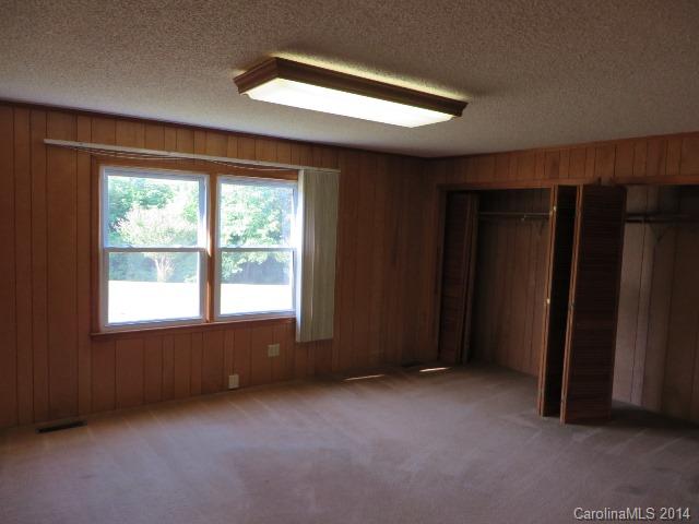 4377 East Maiden Road Maiden, NC 28650 - Photo 9 of 17 Gallery Image 9