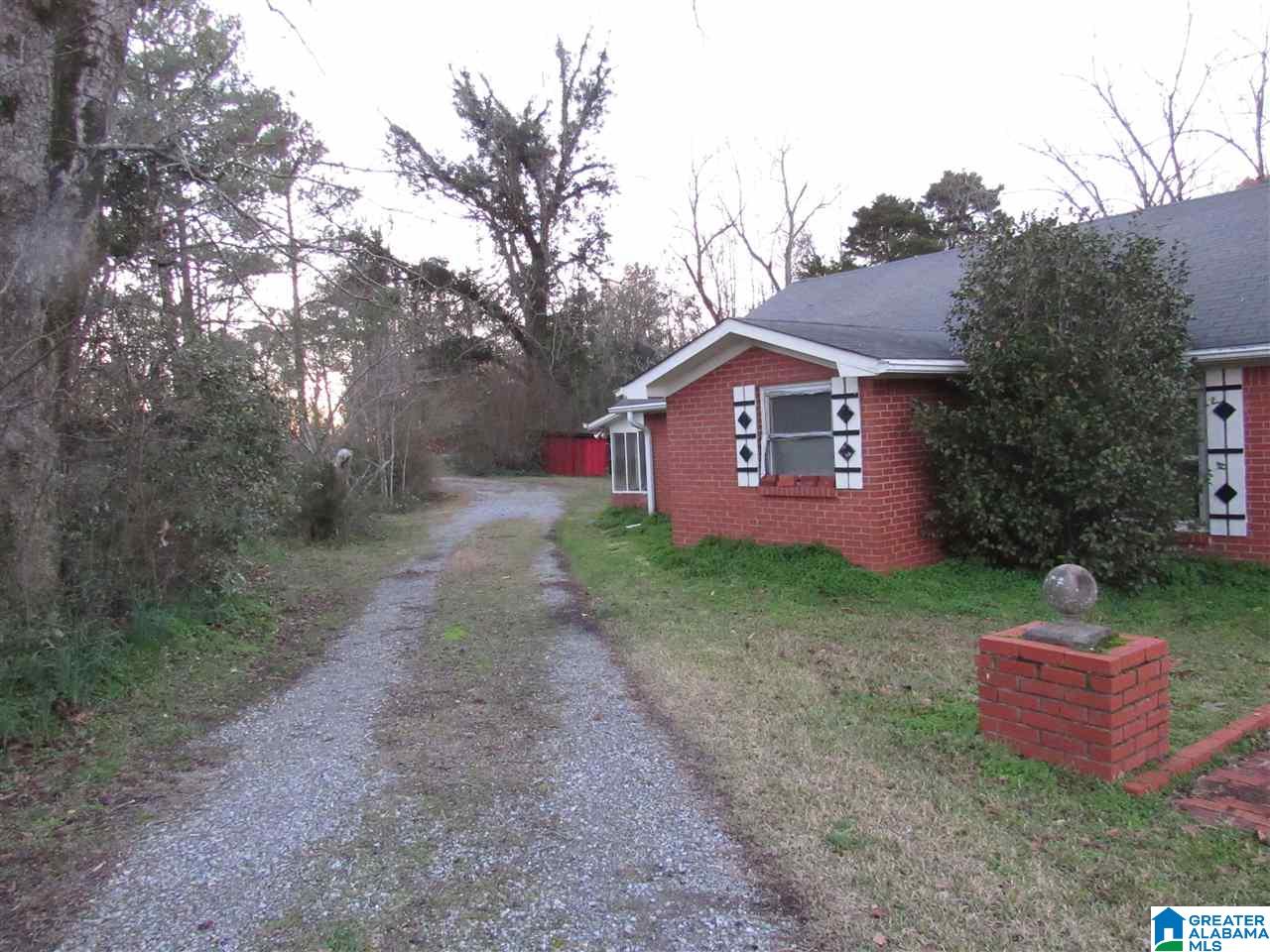 286 County Road 41 Clanton, AL 35046 - Photo 3 of 22