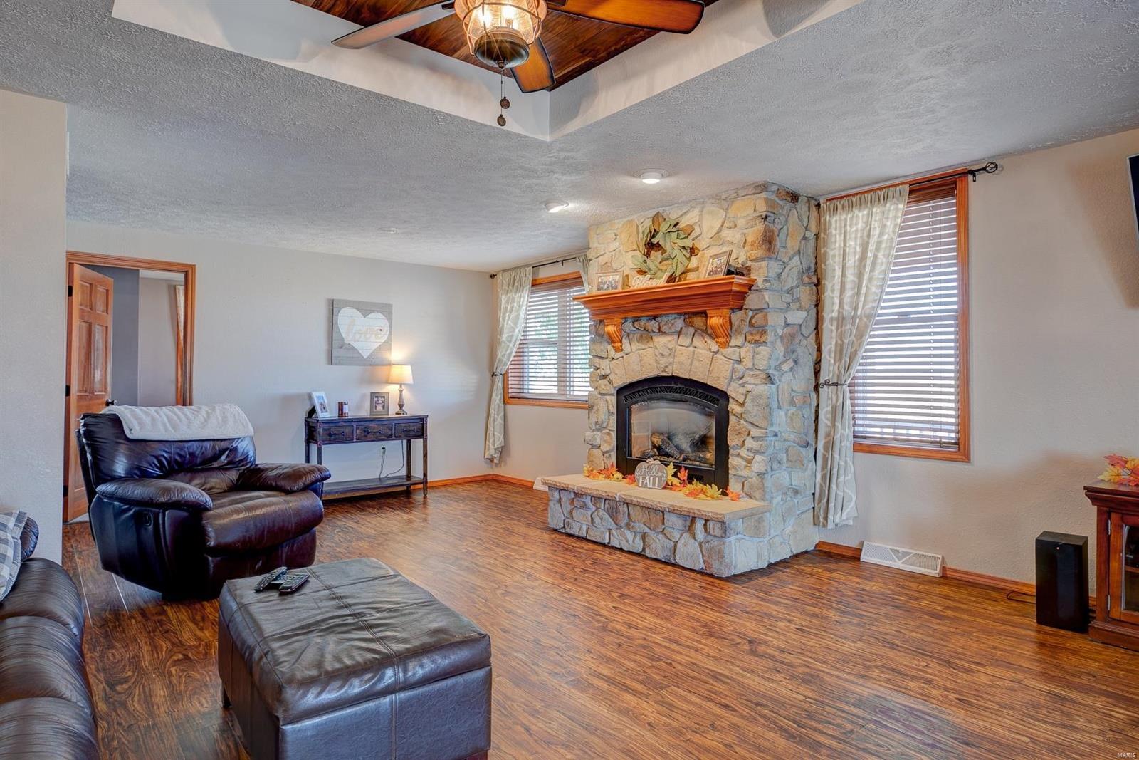 12646 Rose Road Trenton, IL 62293 - Photo 8 of 62