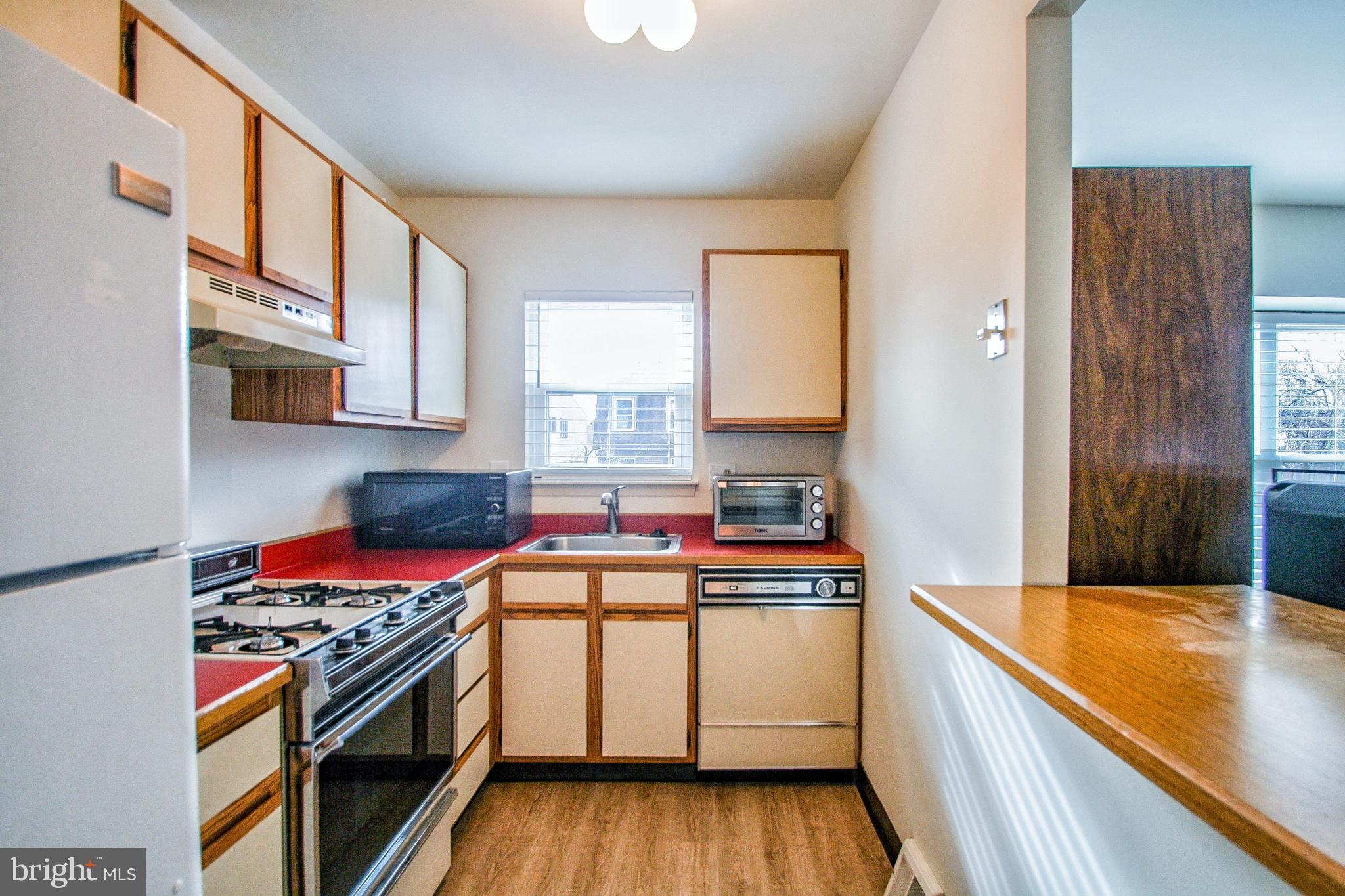 1729 Rachael Street, Unit A Philadelphia, PA 19115 - Photo 10 of 25 Gallery Image 10