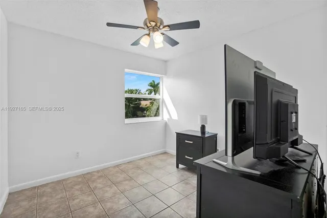 $2,150 | 3545 Northeast 167th Street, Unit 208, North Miami Beach, FL 33160