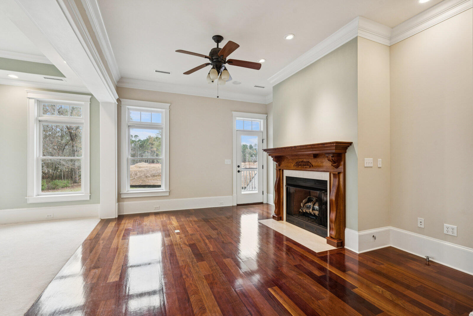 349 Mentor Road Summerville, SC 29483 - Photo 33 of 134 034_349mentorrd-keeneyemarketing-051_802