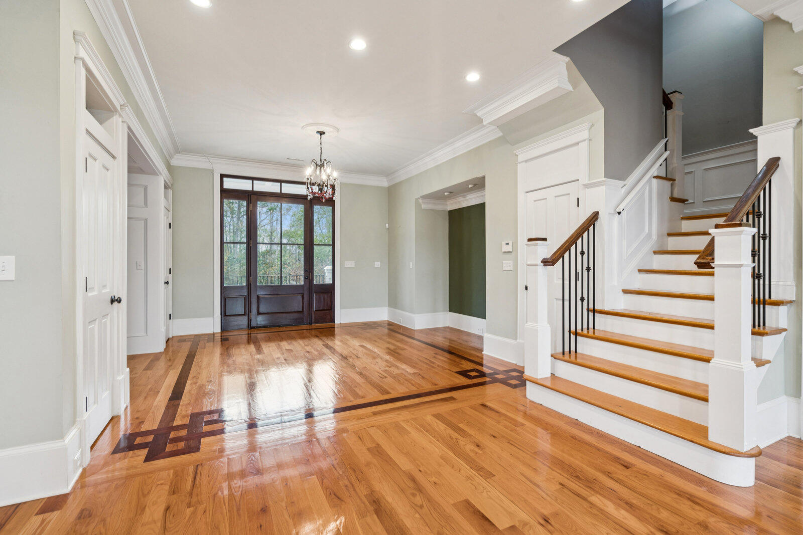 349 Mentor Road Summerville, SC 29483 - Photo 10 of 134 011_349mentorrd-keeneyemarketing-023_98