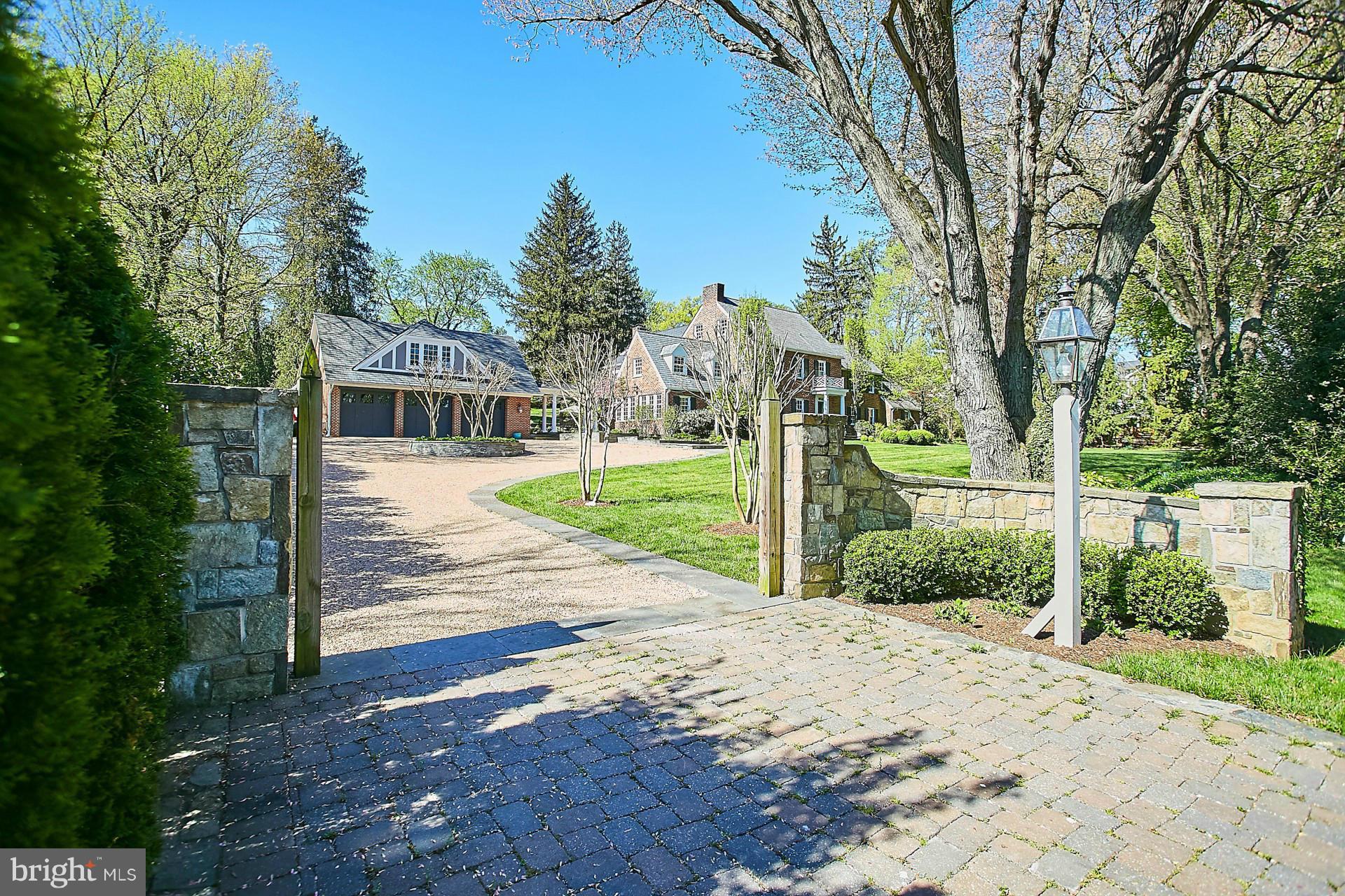6539 Georgetown Pike McLean, VA 22101 - Photo 1 of 30 a view of a patio with a house