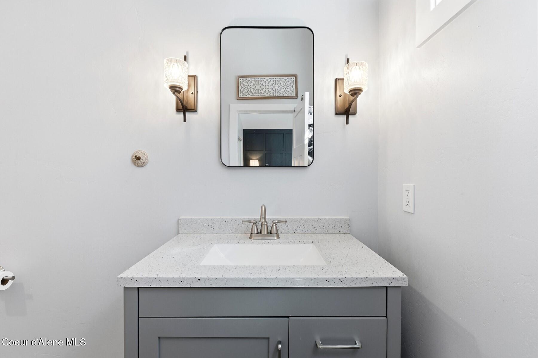 632 Main Street Wardner, ID 83837 - Photo 24 of 48 Primary Bath