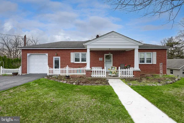 $429,000 | 3020 Tunnel Hill Road, Lebanon, PA 17046