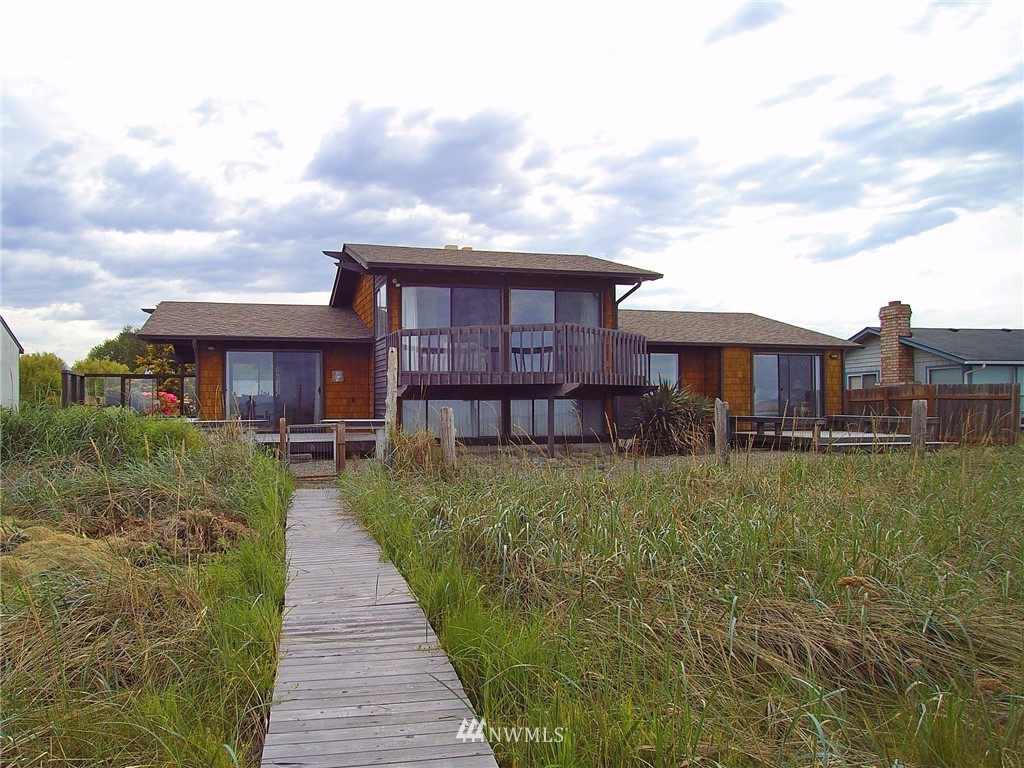 711 3 Crabs Road Sequim, WA 98382 - Photo 2 of 25 Gallery Image 2