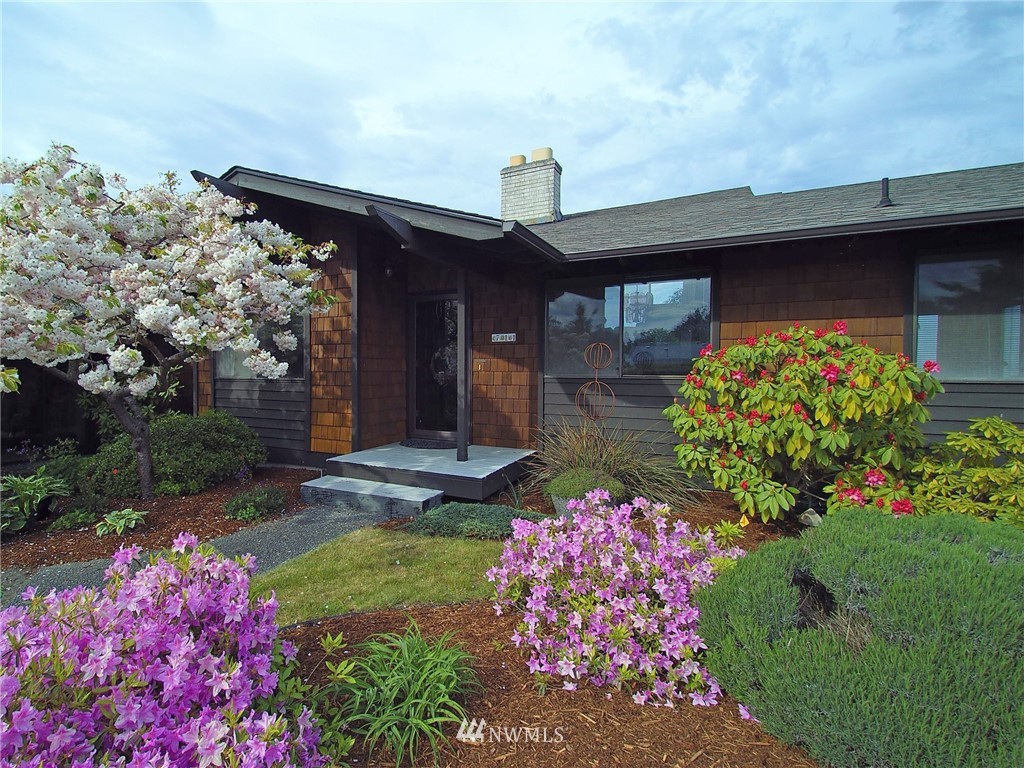 711 3 Crabs Road Sequim, WA 98382 - Photo 4 of 25 Gallery Image 4