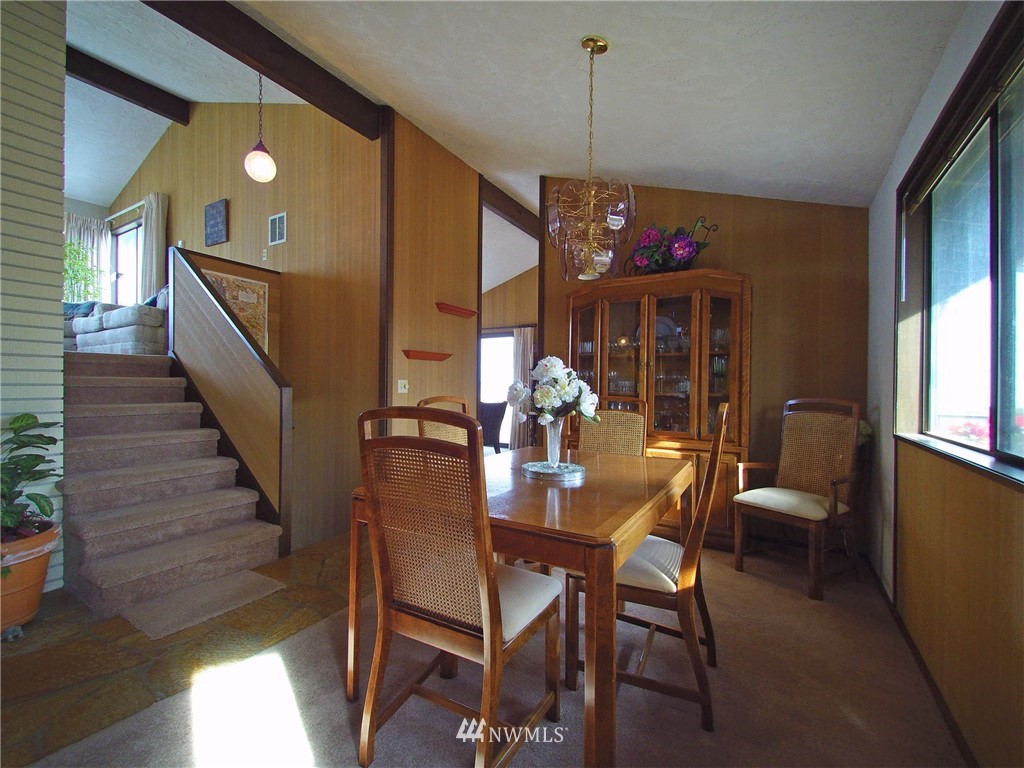 711 3 Crabs Road Sequim, WA 98382 - Photo 5 of 25 Gallery Image 5