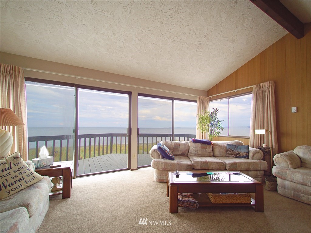 711 3 Crabs Road Sequim, WA 98382 - Photo 7 of 25 Gallery Image 7