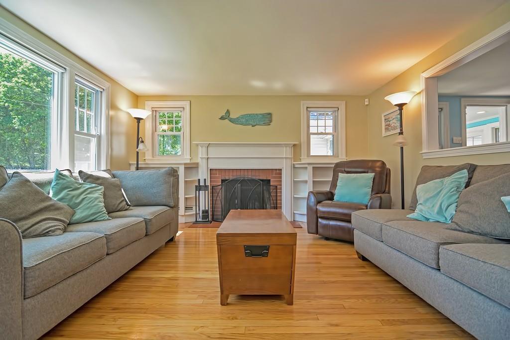 7 Oak Street Raynham, MA 02767 - Photo 6 of 34 Gallery Image 6