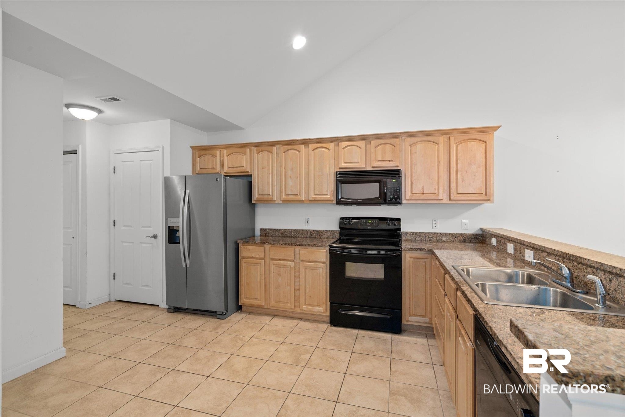 301 Wyld Palms Drive, Unit 301 Foley, AL 36535 - Photo 5 of 25