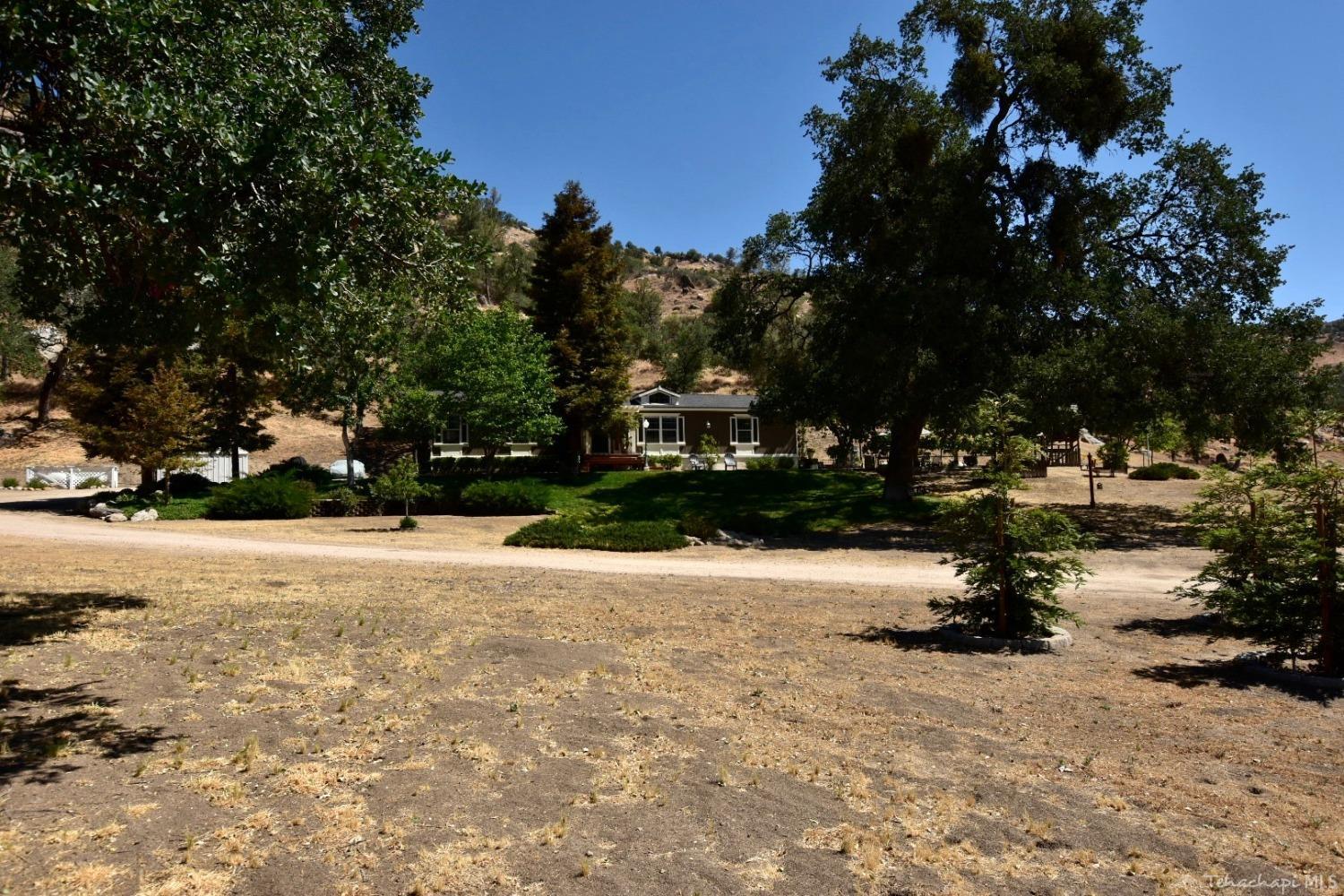 27651 Cummings Valley Road Tehachapi, CA 93561 - Photo 40 of 42 Gallery Image 40