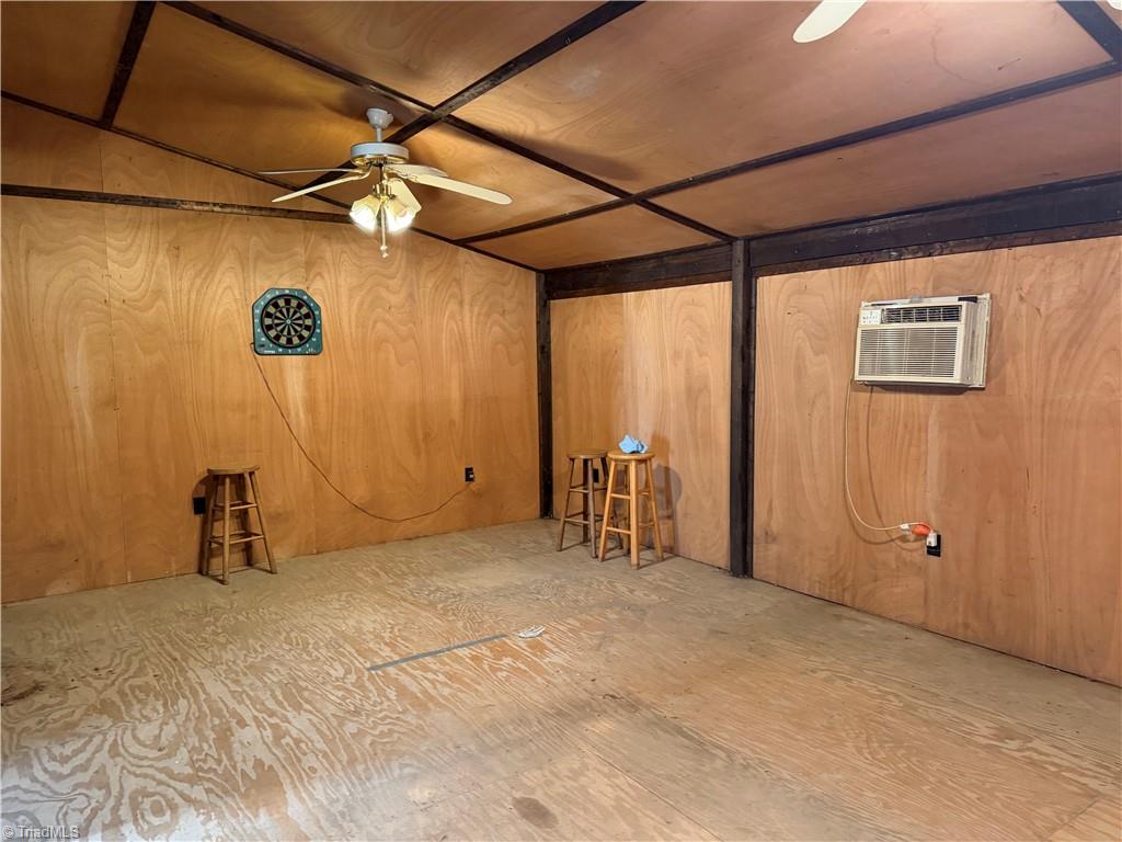 1313 Ridgewood Avenue Reidsville, NC 27320 - Photo 38 of 41 Bonus room at back of garage