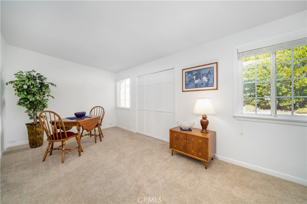 945 Cabrillo Drive Glendale, CA 91207 - Photo 18 of 38 a living room with furniture and a window