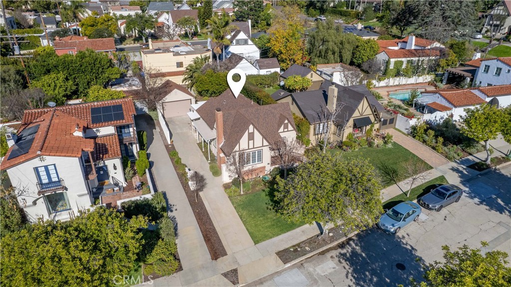 945 Cabrillo Drive Glendale, CA 91207 - Photo 2 of 38 an aerial view of residential houses with outdoor space