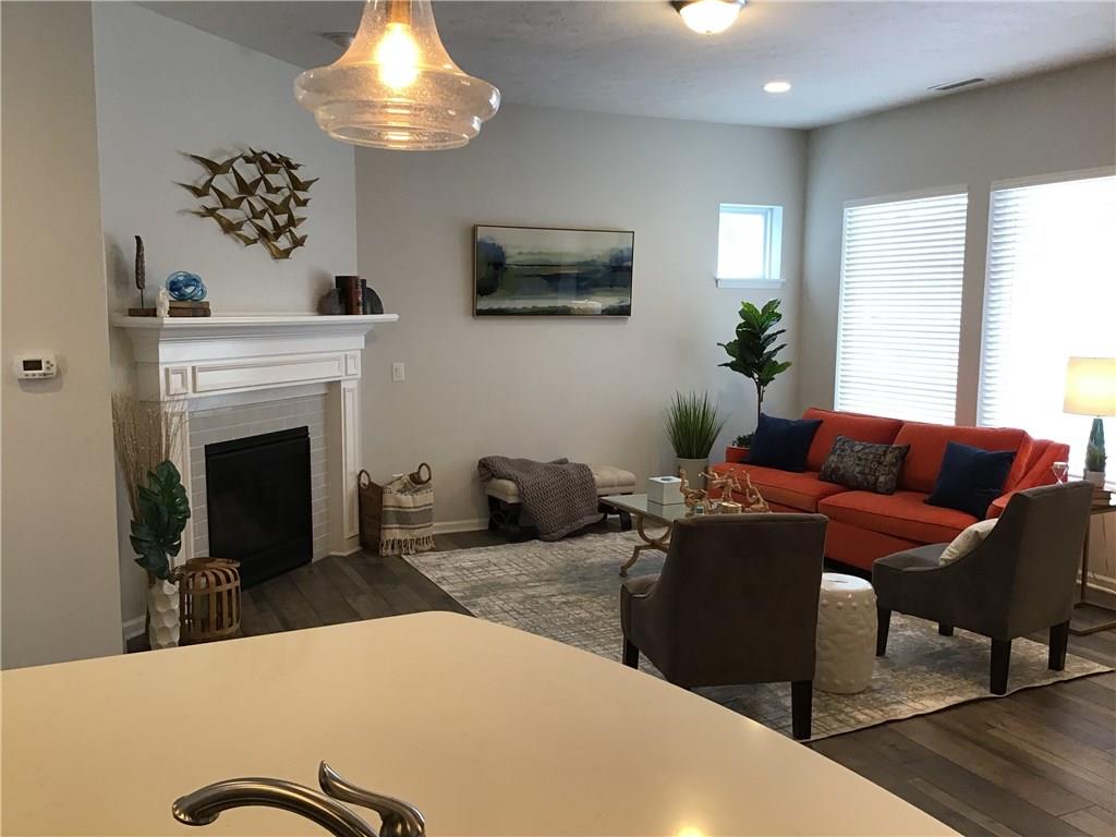 5817 Birtz Road Indianapolis, IN 46216 - Photo 12 of 30 Gallery Image 12
