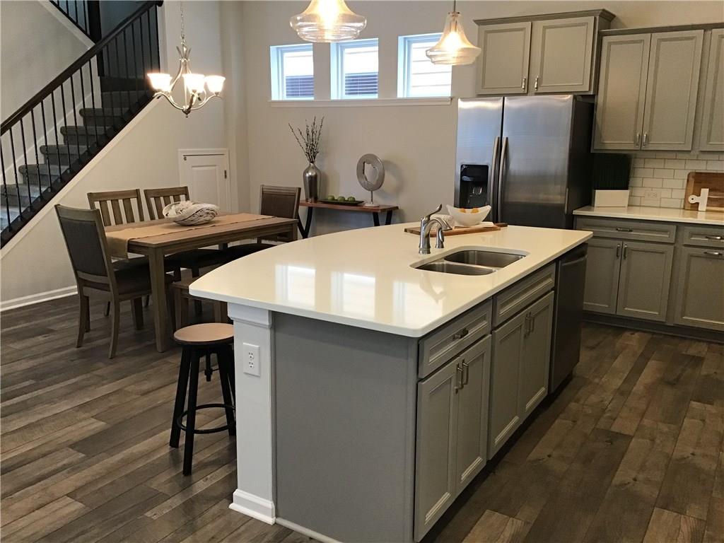 5817 Birtz Road Indianapolis, IN 46216 - Photo 6 of 30 Gallery Image 6