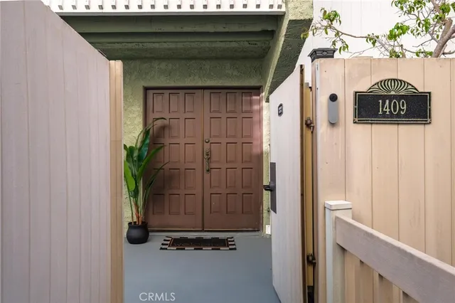 $1,299,000 | 1409 Goodman Avenue, Redondo Beach, CA 90278