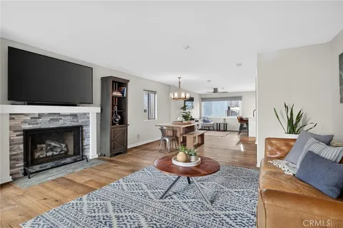 $1,299,000 | 1409 Goodman Avenue, Redondo Beach, CA 90278