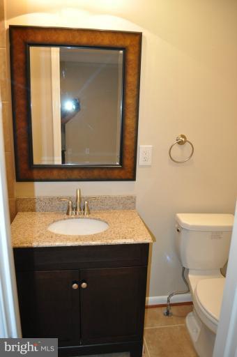 2465 Pyrenees Court Reston, VA 20191 - Photo 12 of 24 Bath (Master)