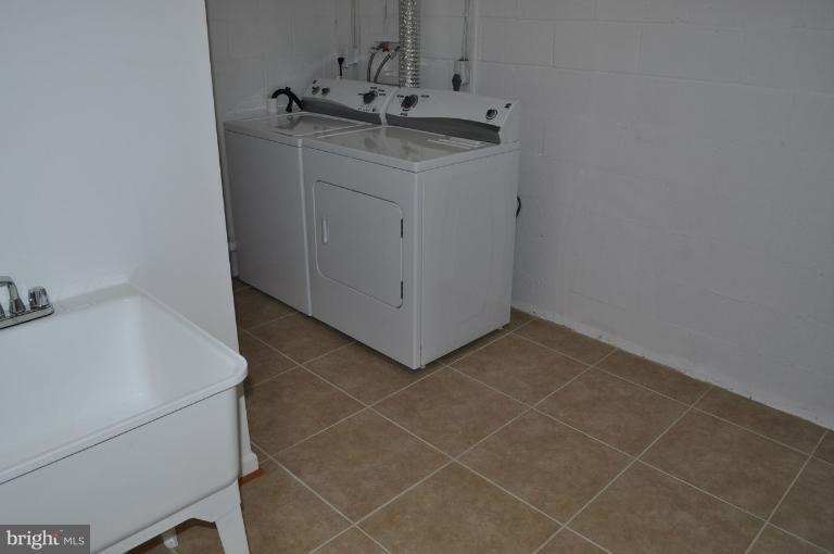 2465 Pyrenees Court Reston, VA 20191 - Photo 13 of 24 Basement