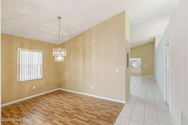 $325,000 | 975 South Fork Circle, Melbourne, FL 32901