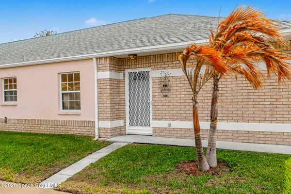$325,000 | 975 South Fork Circle, Melbourne, FL 32901