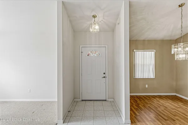 $325,000 | 975 South Fork Circle, Melbourne, FL 32901