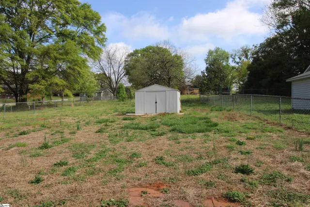 $230,000 | 203 State Rd S-42-467, Inman, SC 29349