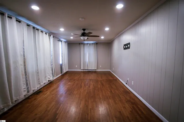 $230,000 | 203 State Rd S-42-467, Inman, SC 29349