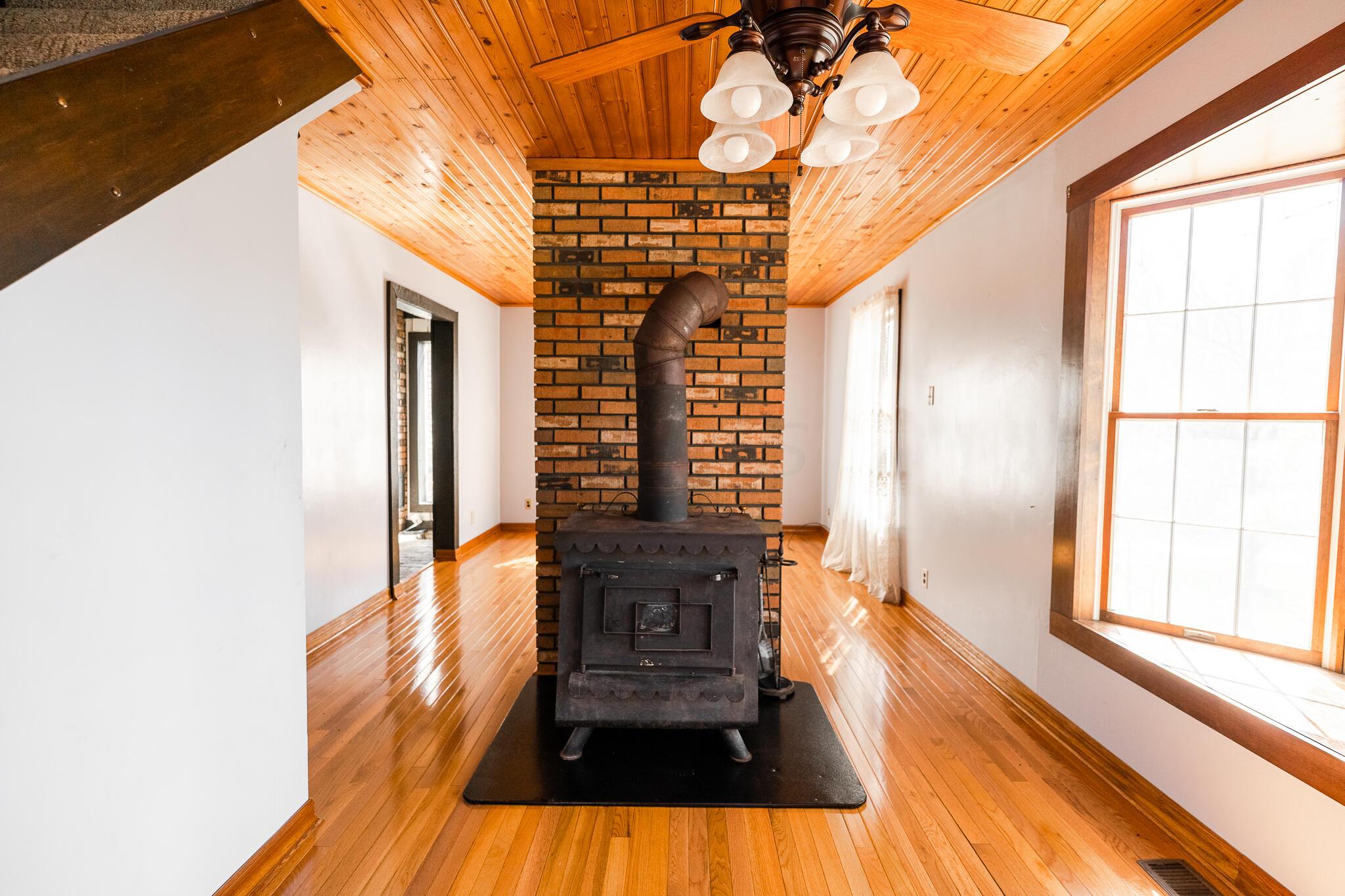 681 Lunbeck Road Chillicothe, OH 45601 - Photo 5 of 39 DSC00856