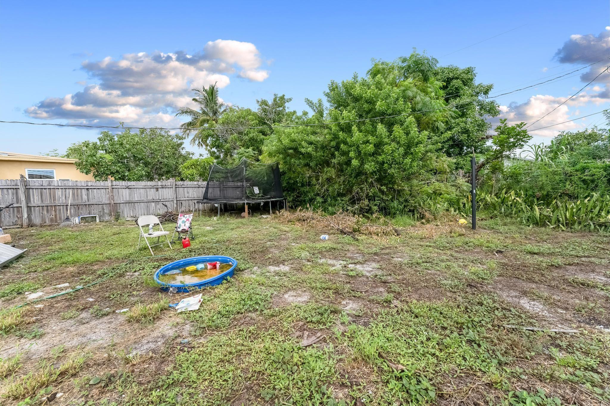 323 Anderson Road Lantana, FL 33462 - Photo 31 of 47 Photo 31