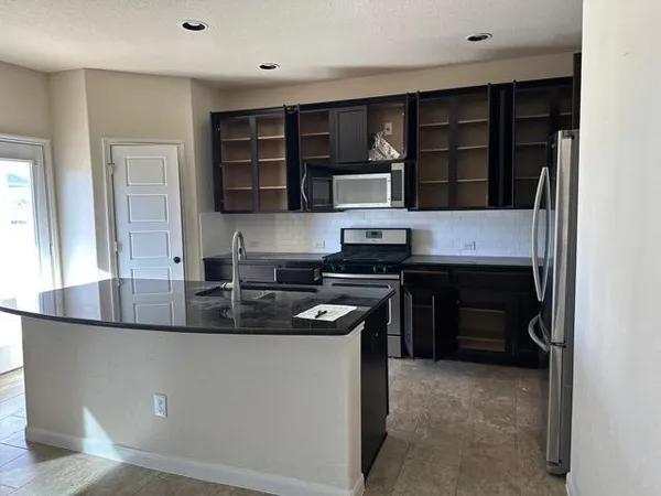 $339,900 | 9879 Mulhouse Drive, Schertz, TX 78154