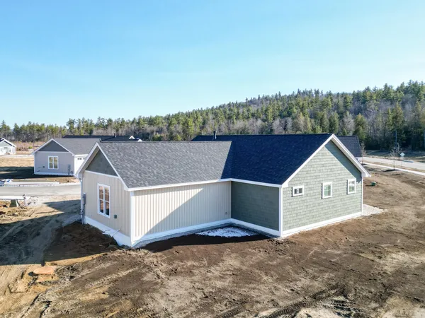 $750,000 | 59 Whispering Pines Place, Unit 6, Center Conway, NH 03813