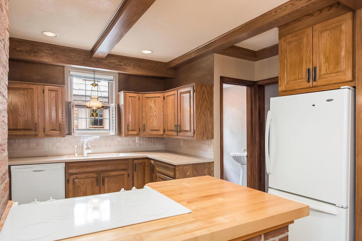 1873 Chatfield Road Columbus, OH 43221 - Photo 13 of 47 Gallery Image 13