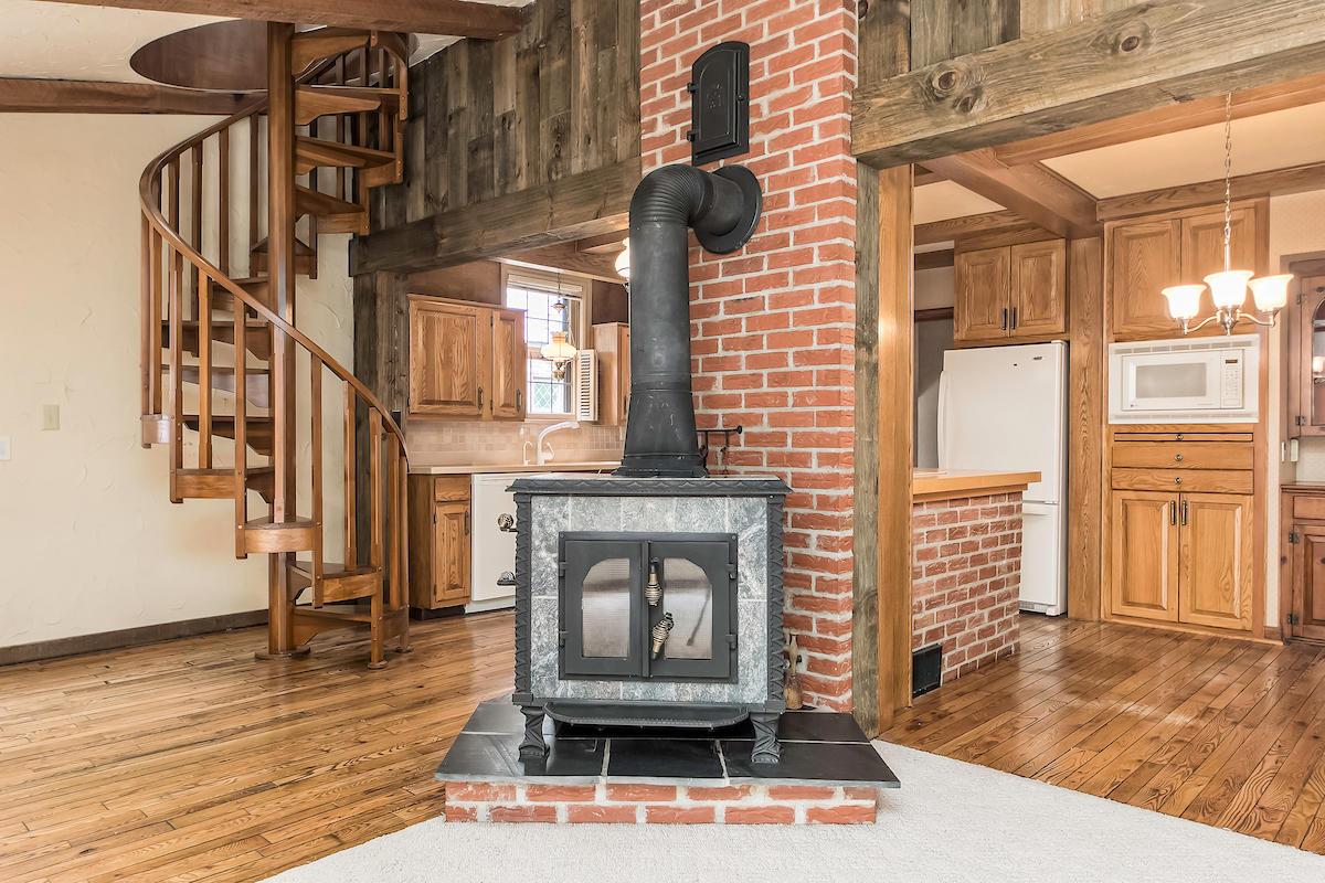 1873 Chatfield Road Columbus, OH 43221 - Photo 22 of 47 Gallery Image 22