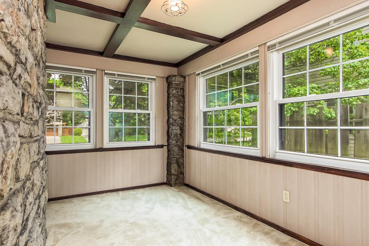1873 Chatfield Road Columbus, OH 43221 - Photo 24 of 47 Gallery Image 24