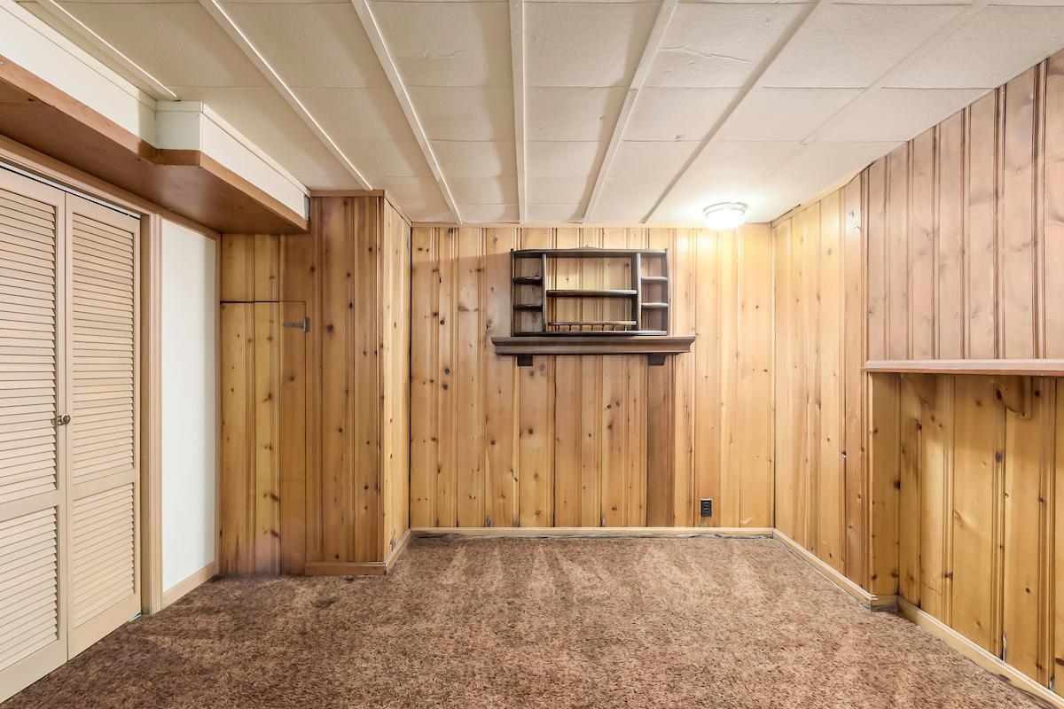 1873 Chatfield Road Columbus, OH 43221 - Photo 38 of 47 Gallery Image 38