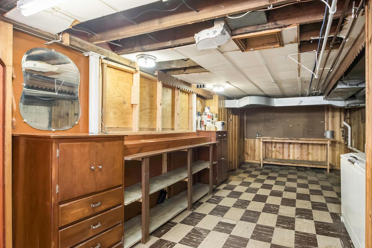 1873 Chatfield Road Columbus, OH 43221 - Photo 40 of 47 Gallery Image 40