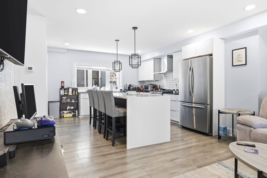 169 West 9th Street, Unit SF Boston, MA 02127 - Photo 5 of 24