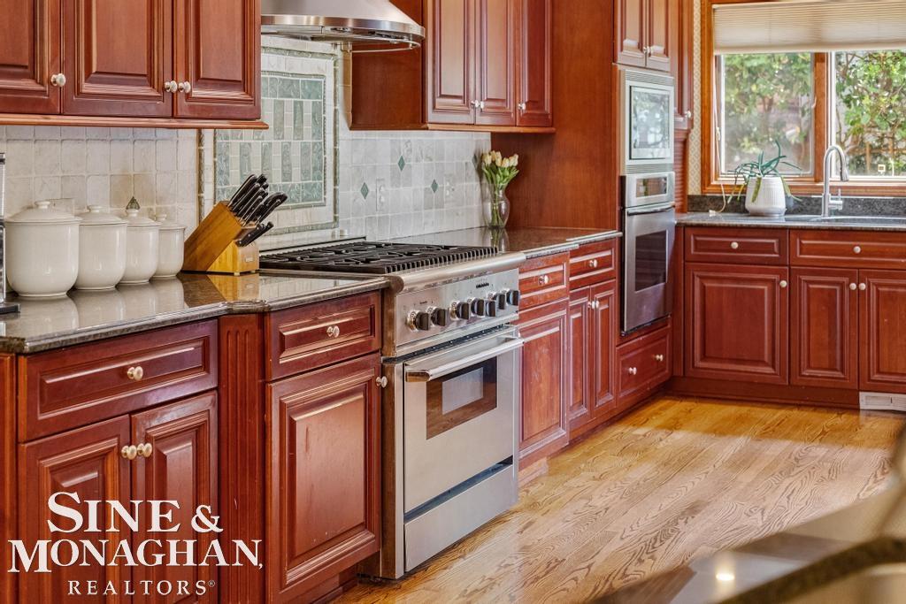1045 Whittier Road Grosse Pointe Park, MI 48230 - Photo 16 of 82